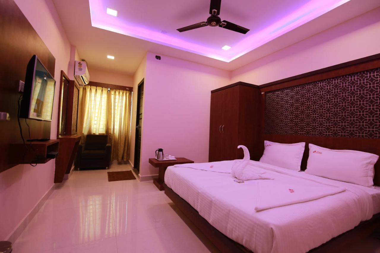 העיר בנגלור Hotel Apple Suites מראה חיצוני תמונה