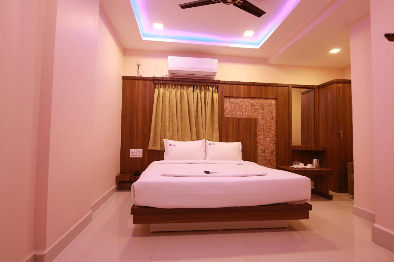 העיר בנגלור Hotel Apple Suites מראה חיצוני תמונה