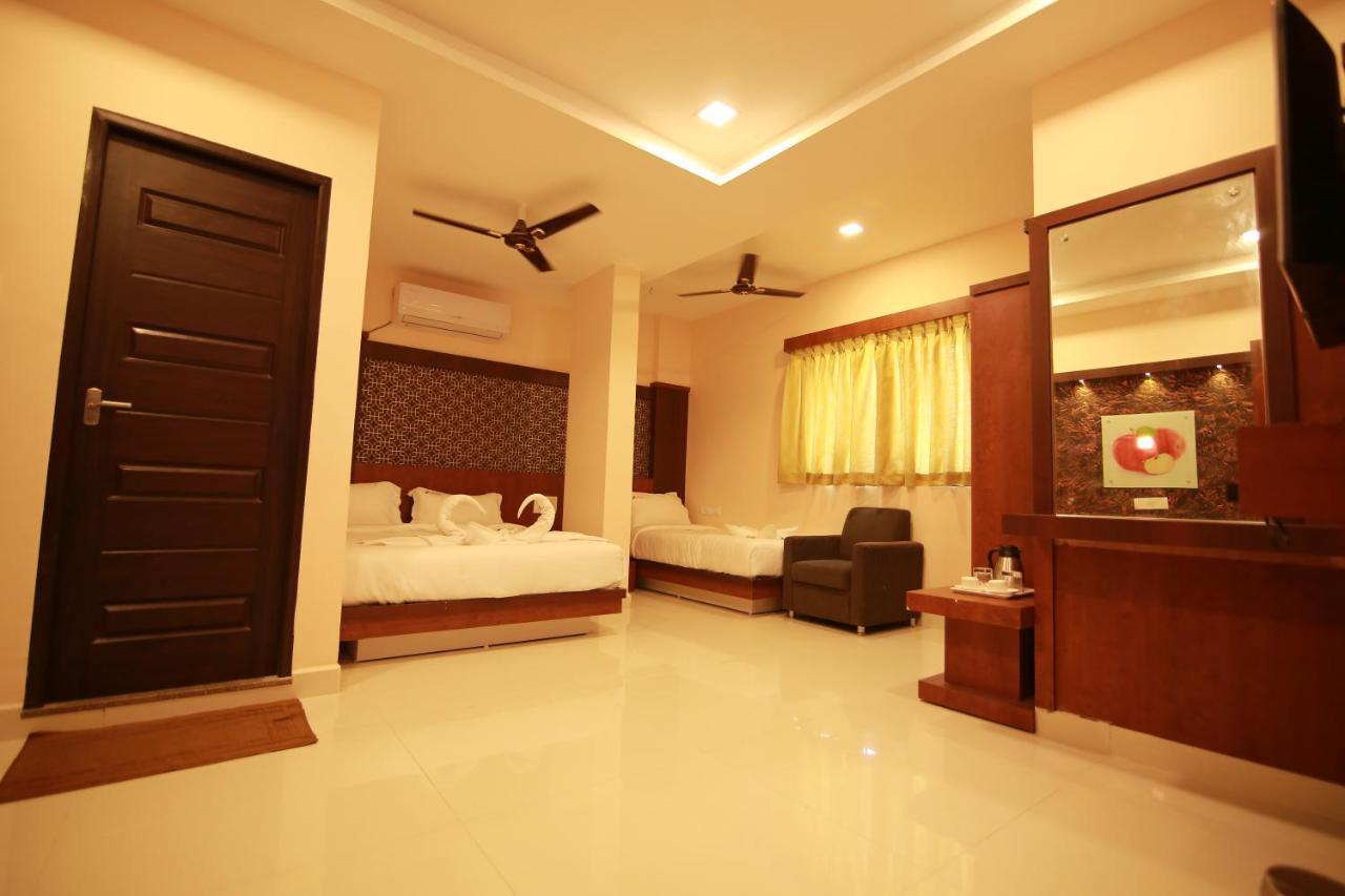 העיר בנגלור Hotel Apple Suites מראה חיצוני תמונה